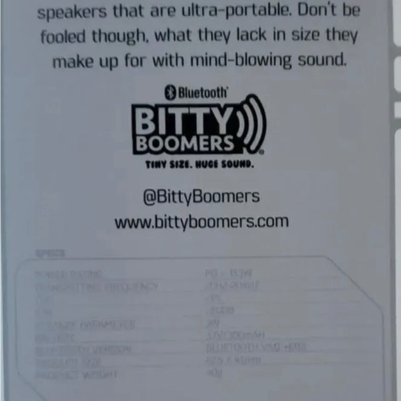 New! Disney Star Wars Chewbacca Rechargeable Portable Bluetooth Wireless Speaker - Picture 2 of 3